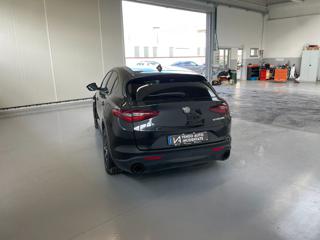ALFA ROMEO Stelvio usata, con Alzacristalli elettrici