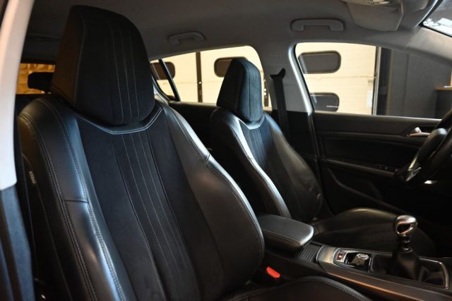 PEUGEOT 308 usata 32