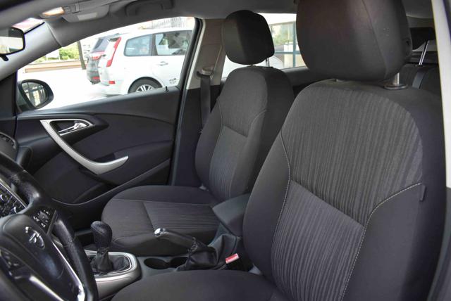 OPEL Astra usata, con Cruise Control
