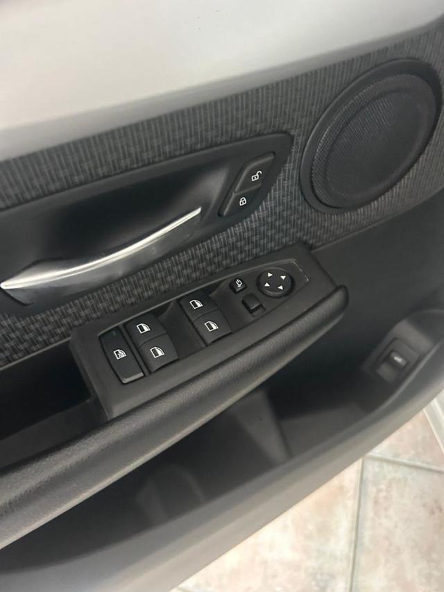 BMW 220 usata, con Controllo automatico clima