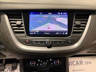 OPEL Grandland X usata, con Volante in pelle