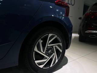 HYUNDAI i20 usata, con Luci diurne LED