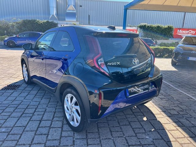 TOYOTA Aygo X usata, con Specchietti laterali elettrici