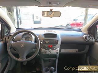 PEUGEOT 107 usata 9