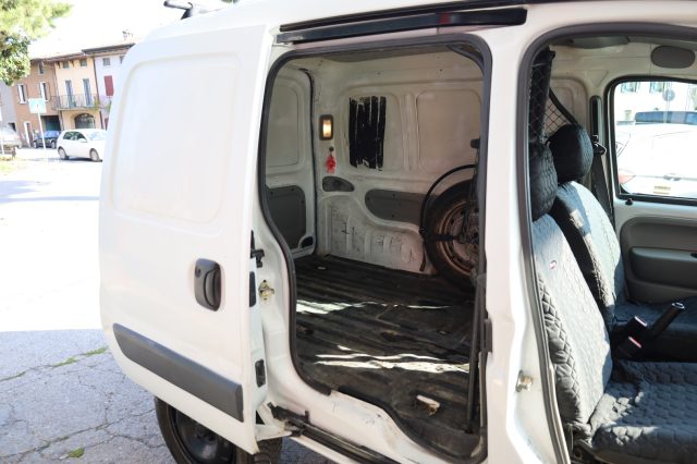 RENAULT Kangoo usata 45