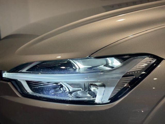 VOLVO XC60 usata, con USB