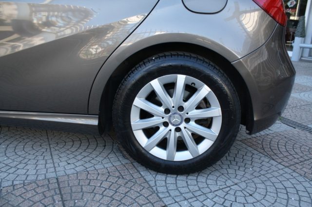 MERCEDES-BENZ A 200 usata, con Controllo trazione