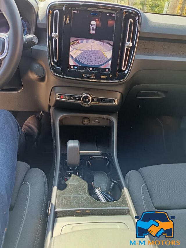VOLVO XC40 usata, con Sedile posteriore sdoppiato