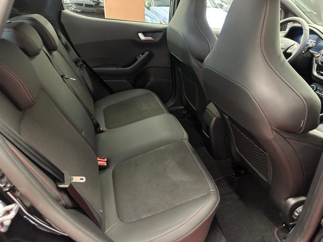 FORD Fiesta usata, con Cruise Control