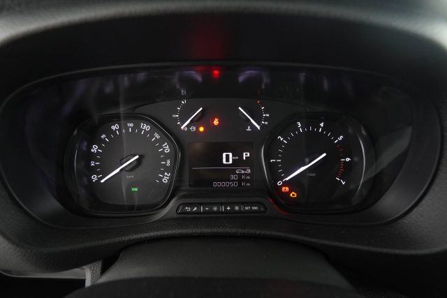 PEUGEOT Expert usata 12