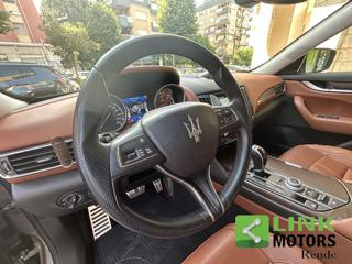 MASERATI Levante usata, con Vetri oscurati