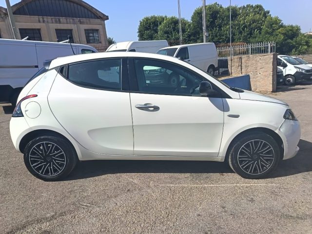 LANCIA Ypsilon usata 4