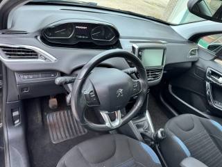 PEUGEOT 208 usata 11