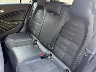 MERCEDES-BENZ A 180 usata 60
