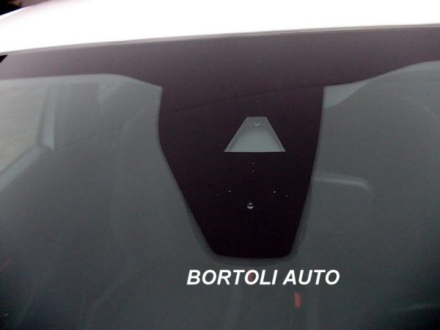 PEUGEOT 2008 usata, con Cruise Control