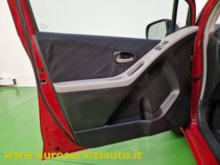 TOYOTA Yaris usata 38