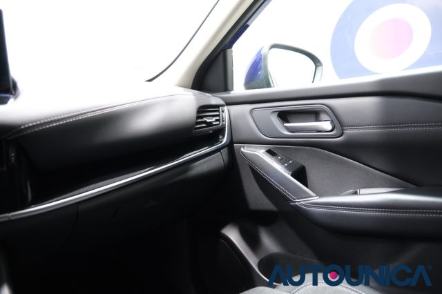 NISSAN Qashqai usata, con Sensori di parcheggio posteriori