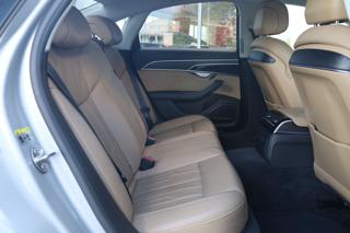 AUDI A8 usata, con Volante multifunzione