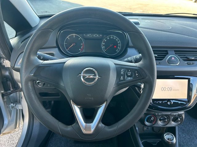 OPEL Corsa usata, con Boardcomputer
