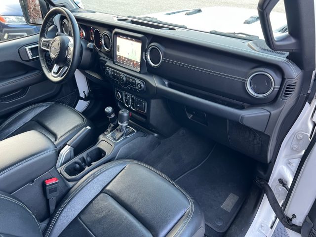 JEEP Wrangler usata, con Autoradio