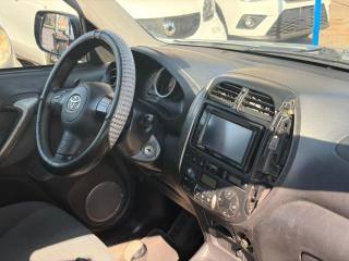 TOYOTA RAV 4 MY23 usata, con Controllo automatico clima