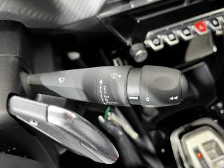 PEUGEOT 2008 usata 27