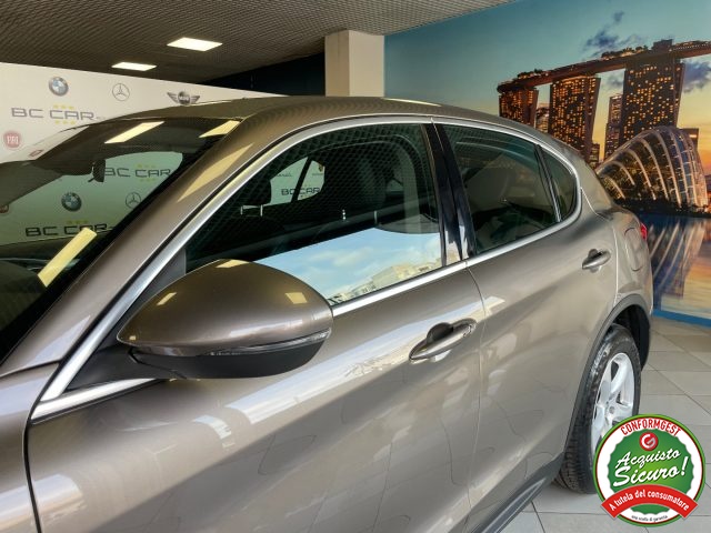 ALFA ROMEO Stelvio usata, con Telecamera per parcheggio assistito