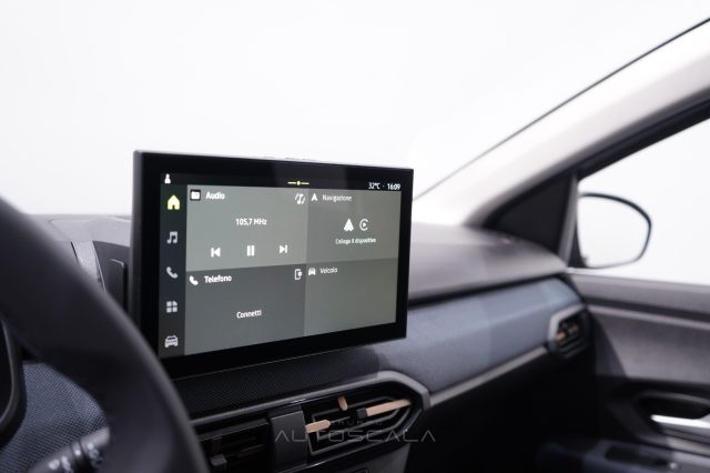 DACIA Sandero usata, con Fari LED