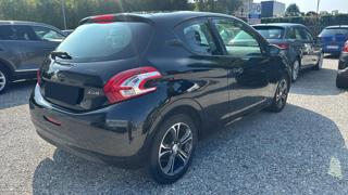 PEUGEOT 208 usata, con Alzacristalli elettrici