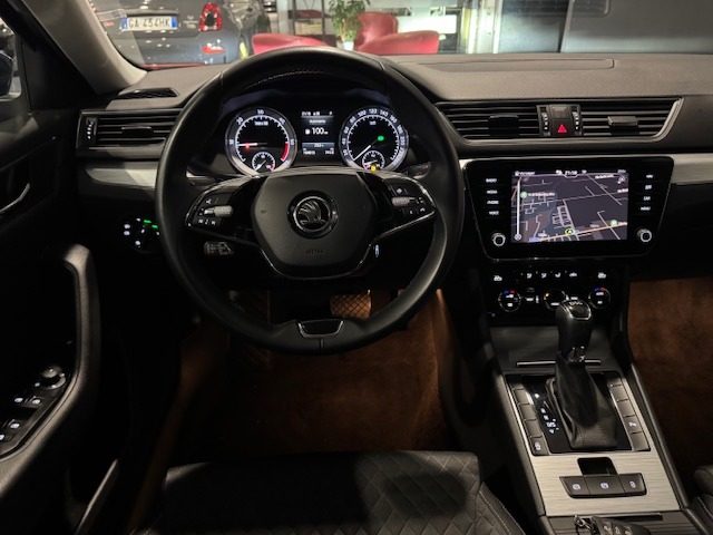 SKODA Superb usata, con Chiusura centralizzata