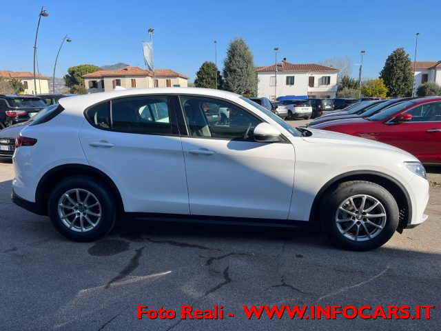 ALFA ROMEO Stelvio usata, con Chiusura centralizzata