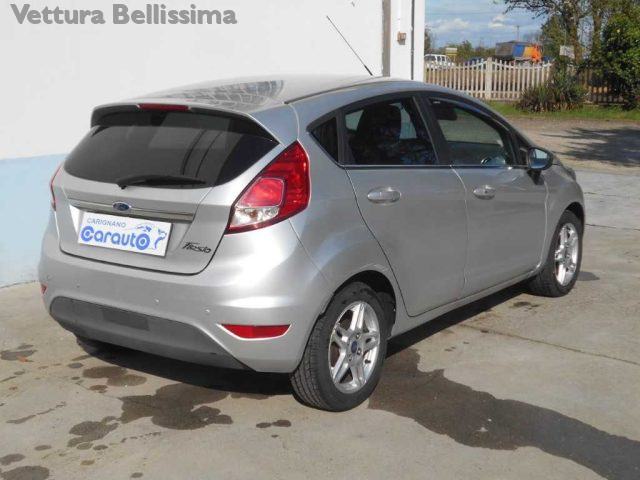 FORD Fiesta usata, con Fendinebbia