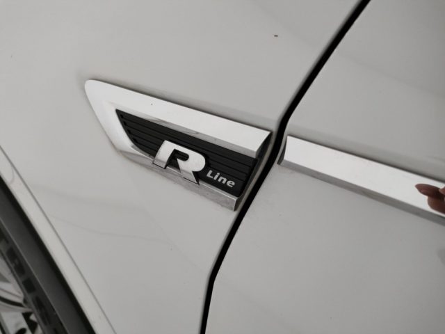 VOLKSWAGEN Tiguan usata, con Servosterzo