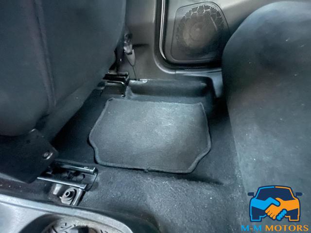 LANCIA Ypsilon usata 37