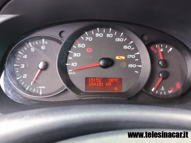 RENAULT Kangoo usata 11
