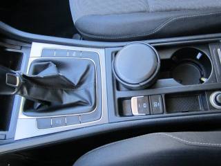 VOLKSWAGEN Golf usata, con ESP