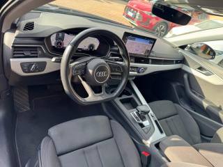 AUDI A4 usata, con USB