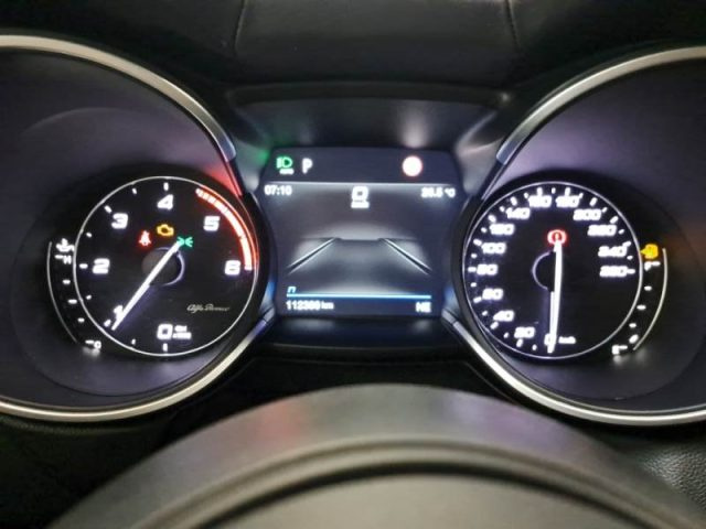 ALFA ROMEO Stelvio usata, con Airbag Passeggero