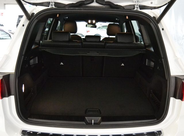 MERCEDES-BENZ GLB 200 usata, con ESP