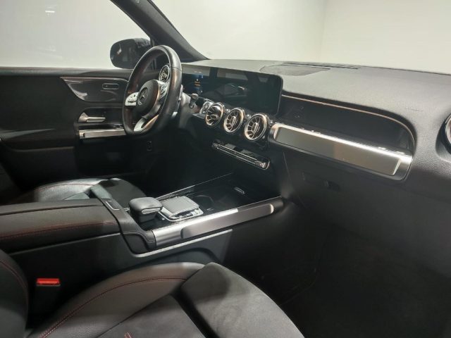 MERCEDES-BENZ GLB 220 usata, con Cerchi in lega