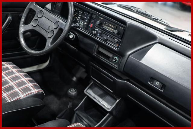 VOLKSWAGEN Golf Cabriolet usata 12