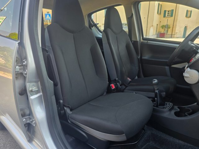 TOYOTA Aygo usata 64