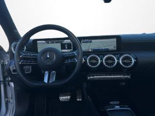 MERCEDES-BENZ A 200 usata, con Fendinebbia