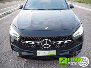 MERCEDES-BENZ GLA 200 usata 40