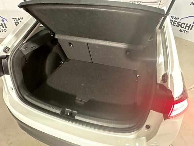 VOLKSWAGEN Taigo usata, con Cruise Control