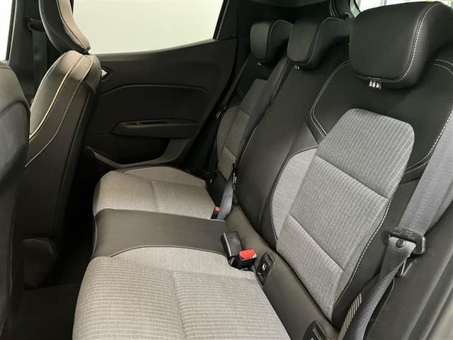 RENAULT Clio usata, con Sensori di parcheggio posteriori