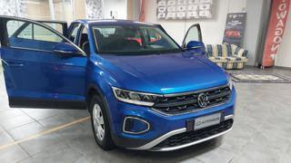 VOLKSWAGEN T-Roc usata, con Autoradio digitale