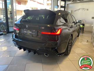 BMW 320 usata, con Fari LED