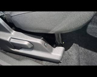 FIAT Doblo usata, con Climatizzatore automatico, 2 zone