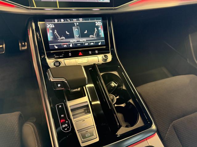 AUDI Q8 usata, con Park Distance Control